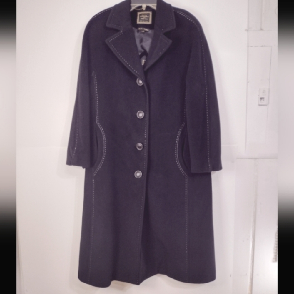 Bella Bicchi Angora and virgin Wool coat